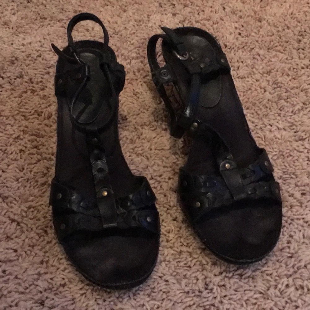 A2 Aerosoles Black sandals